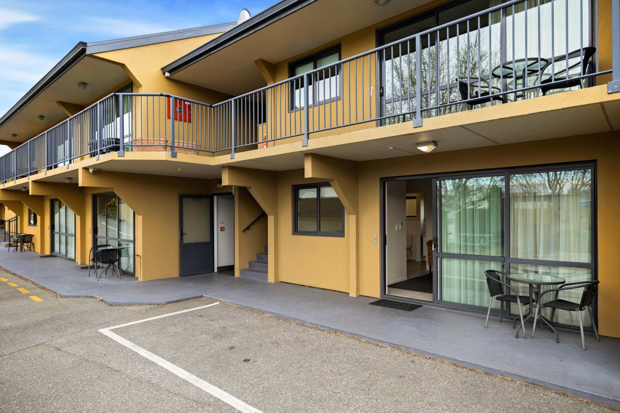 Avenue Motel Alexandra Exterior photo