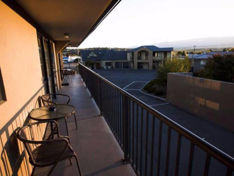 Avenue Motel Alexandra Exterior photo